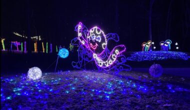 Stone Hedge golf course dazzles spectators with 4 million lights