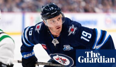 ‘ Like a kid again ’ : Jonathan Toews’ long road from NHL stardom to India and back