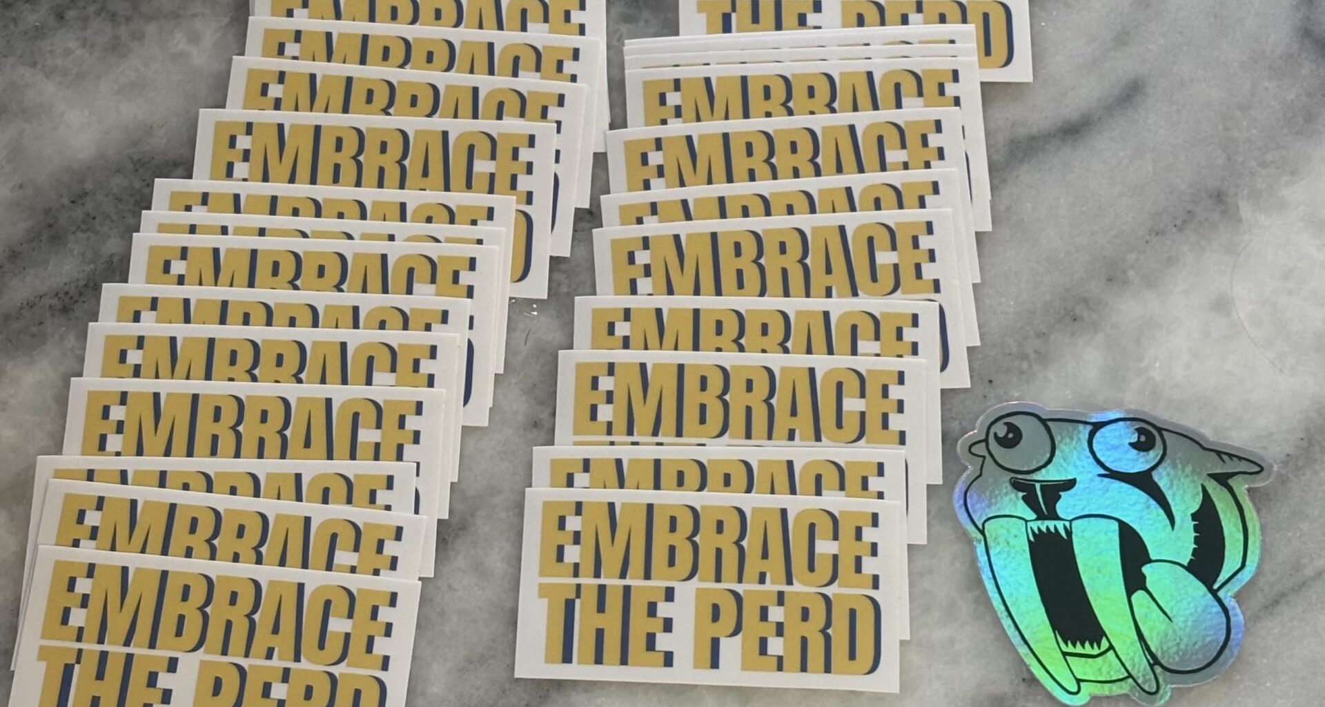 Two weeks left for Perd Jersey order + new sticker design arrived!