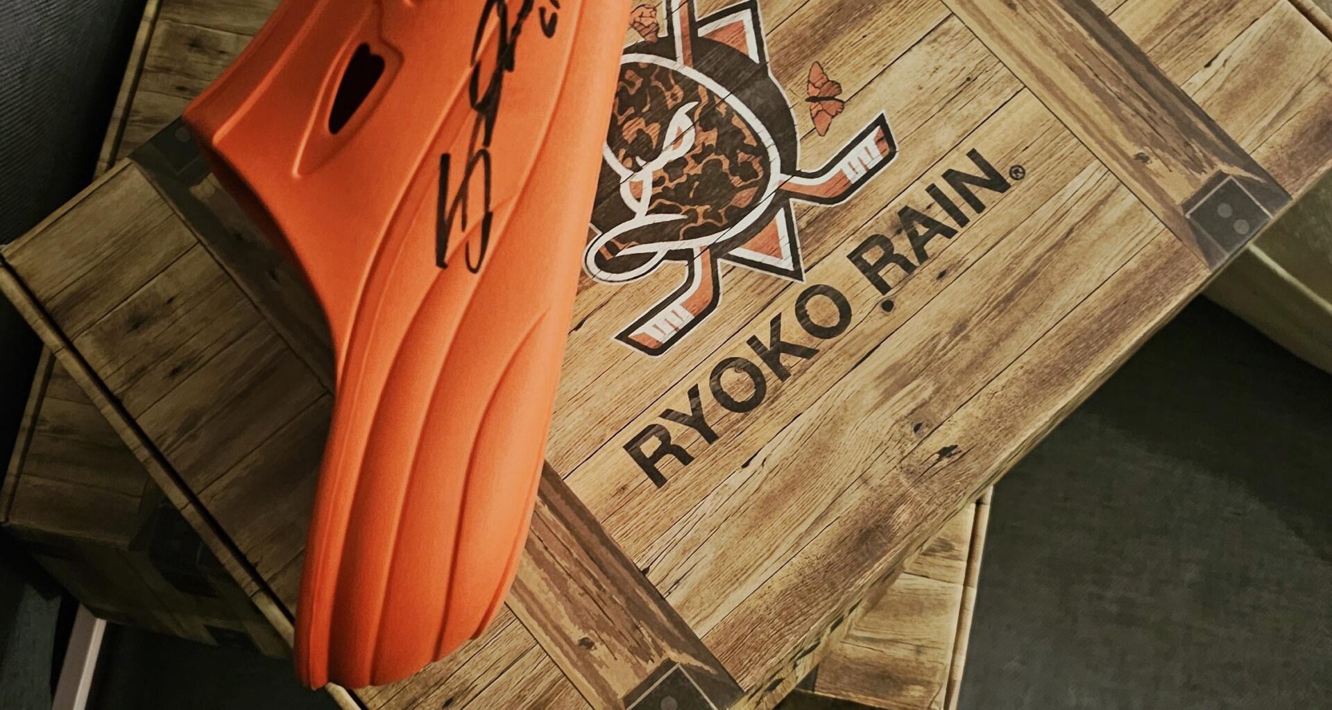 Got my clogs signed 🤗