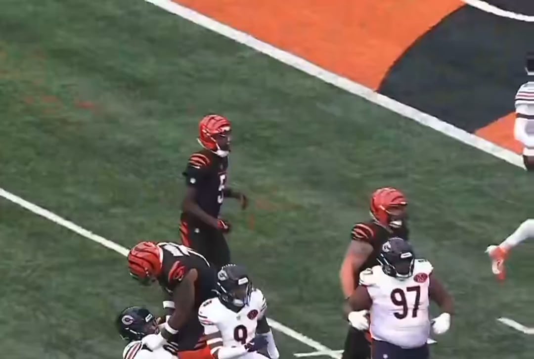 [Dave] Everyone needs a friend like Andrew Billings