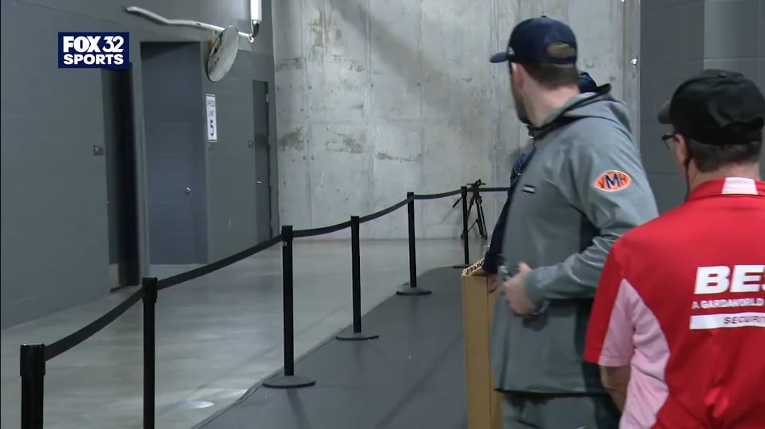 [Chris Kwiecinski] Ben Johnson, walking back to the locker room after improving to 7-3, does not look like he’s walking back to the locker room after improving to 7-3. This demeanor is probably a reason why the Bears are 7-3 right now.