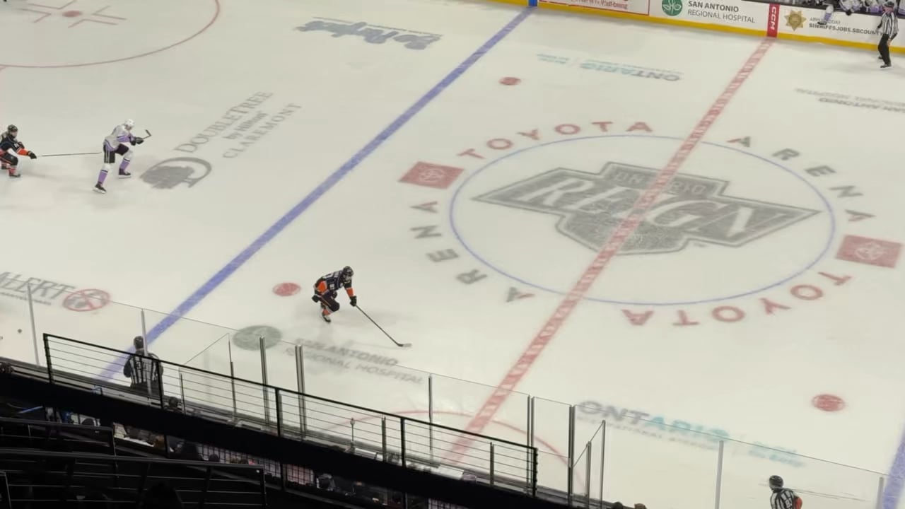 Burroughs scores OT winner with Reign!