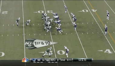 [Highlight] 13 years ago today, Mark Sanchez tried to cut through the line of scrimmage.