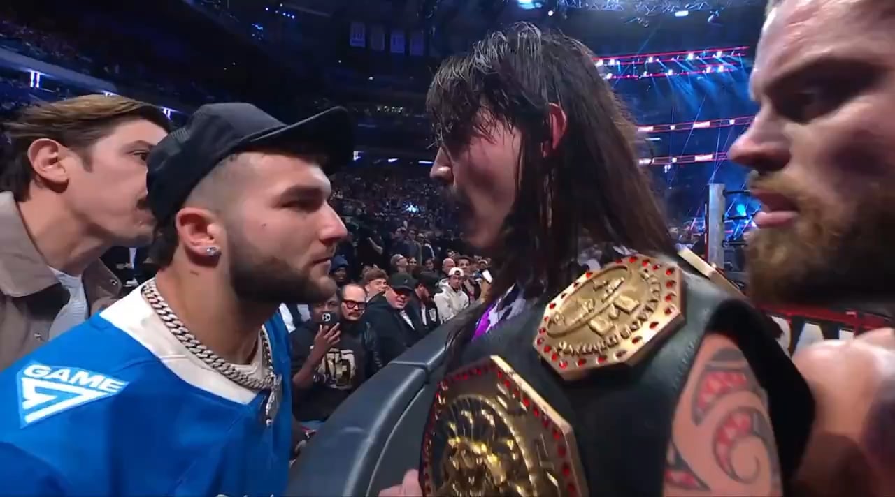 Skat and Carter get into a fight at a WWE match