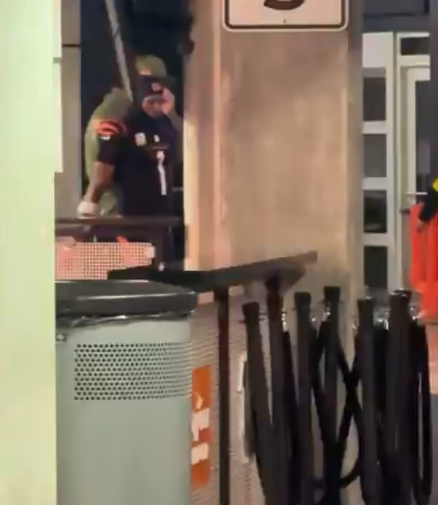 “One F***ing Stop” - Ja’Marr Chase extremely mad heading to the locker room