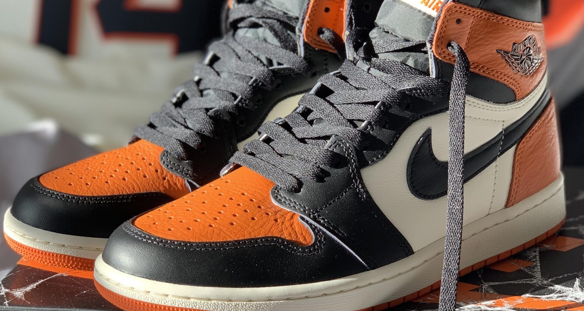 Did I buy these Jordans because they’re Giants colours? DAMN RIGHT 🧡