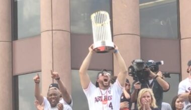 Throwback to being at the 2017 Series parade. George Springer!