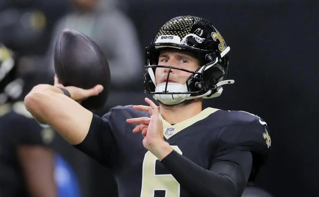 Honestly, if we give this man a decent Oline and some more targets down field,  I think we're back