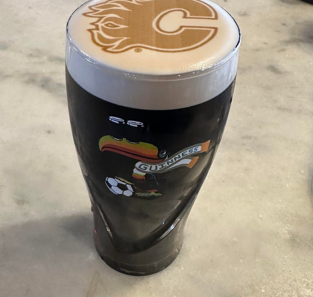 A pint of plain for the boys!