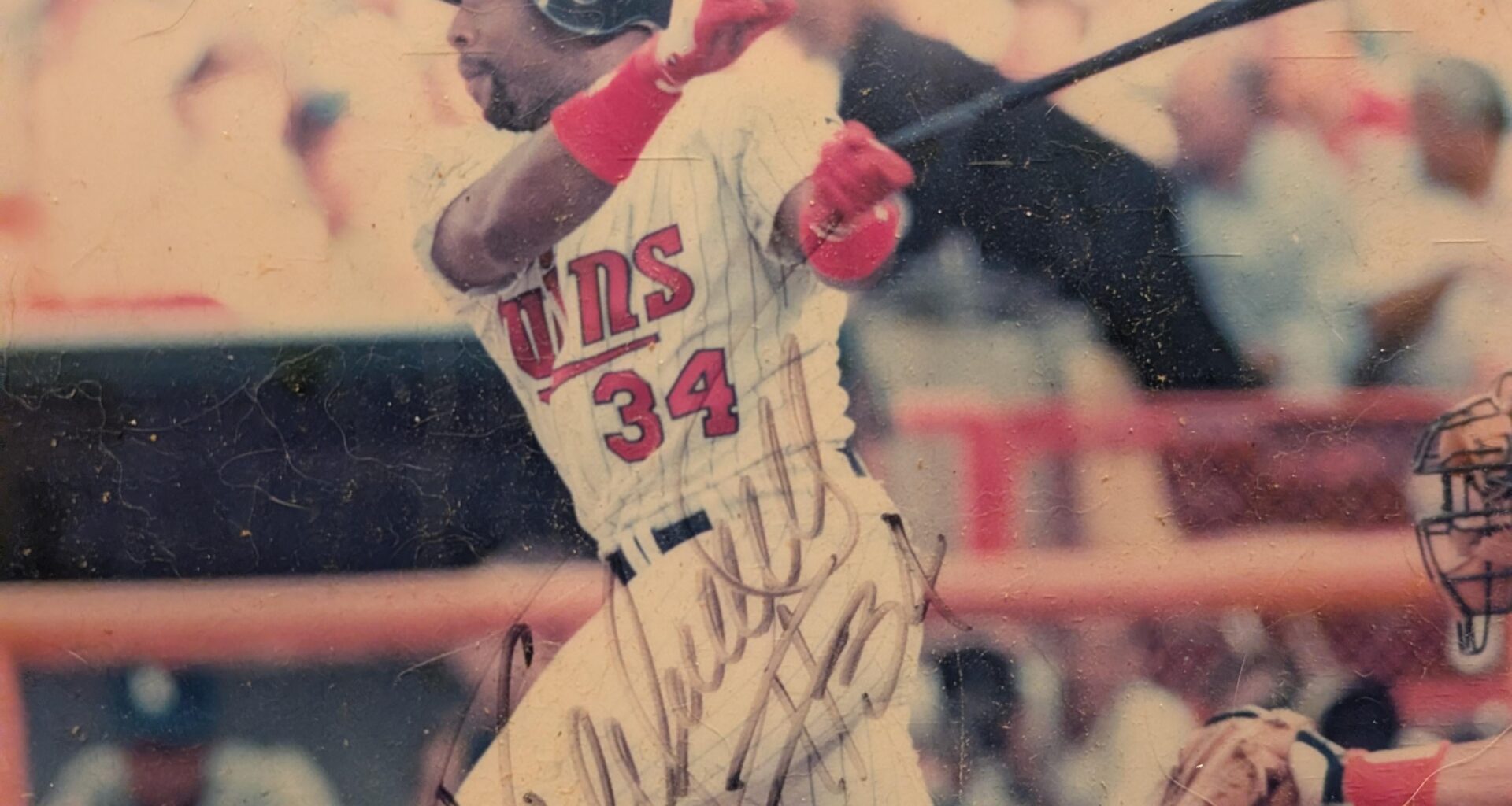 Got handed down a bunch of sports memorabilia. Thought you guys might like this.