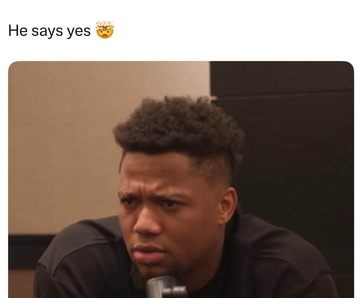 [MLB] Do you think Ronald Acuña Jr. could throw a ball from home plate OUT OF THE STADIUM? He says yes 🤯