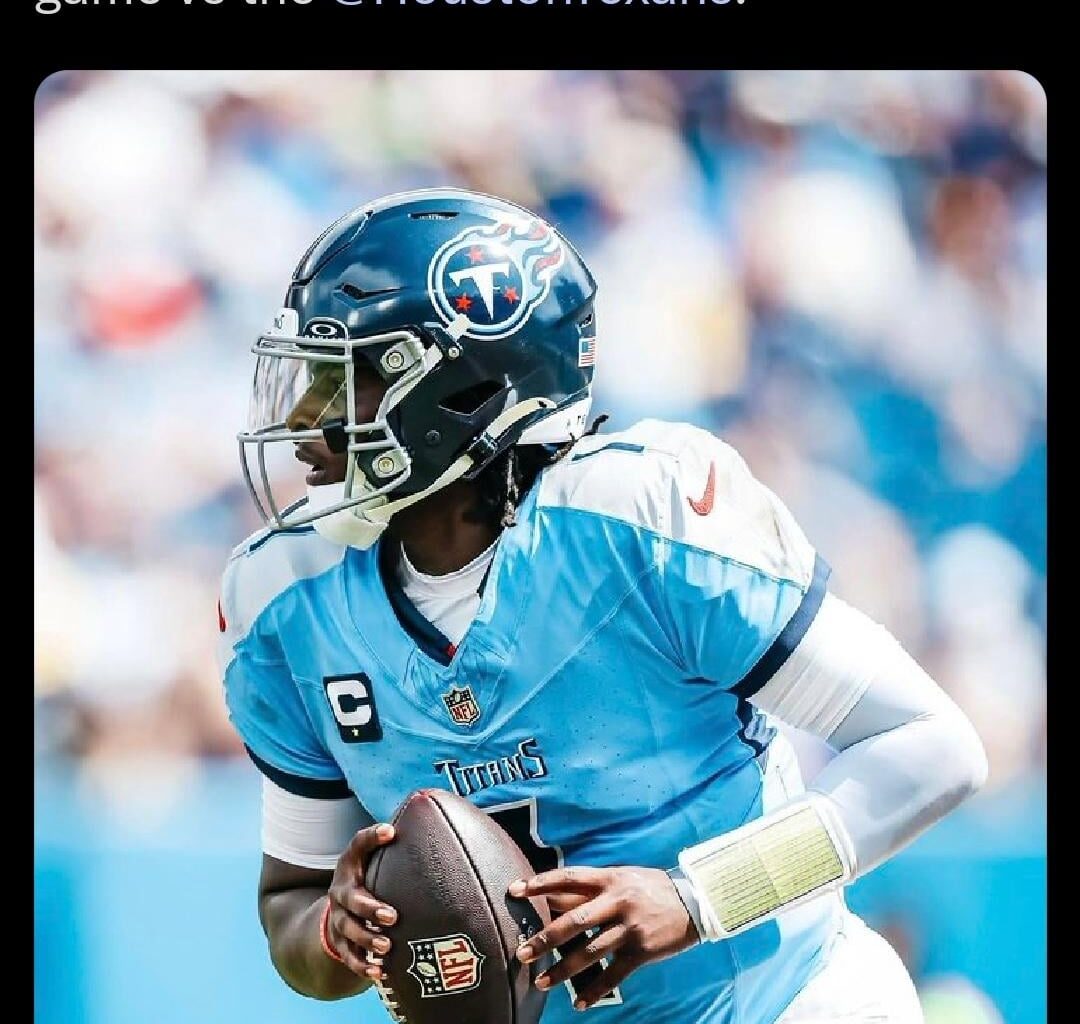 [Wyatt] 🚨BRITCHES REPORT🚨: The Titans will be decked out in light blue jerseys, white britches and light blue socks in Sunday’s game vs the Houston Texans.