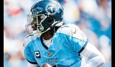 [Wyatt] 🚨BRITCHES REPORT🚨: The Titans will be decked out in light blue jerseys, white britches and light blue socks in Sunday’s game vs the Houston Texans.