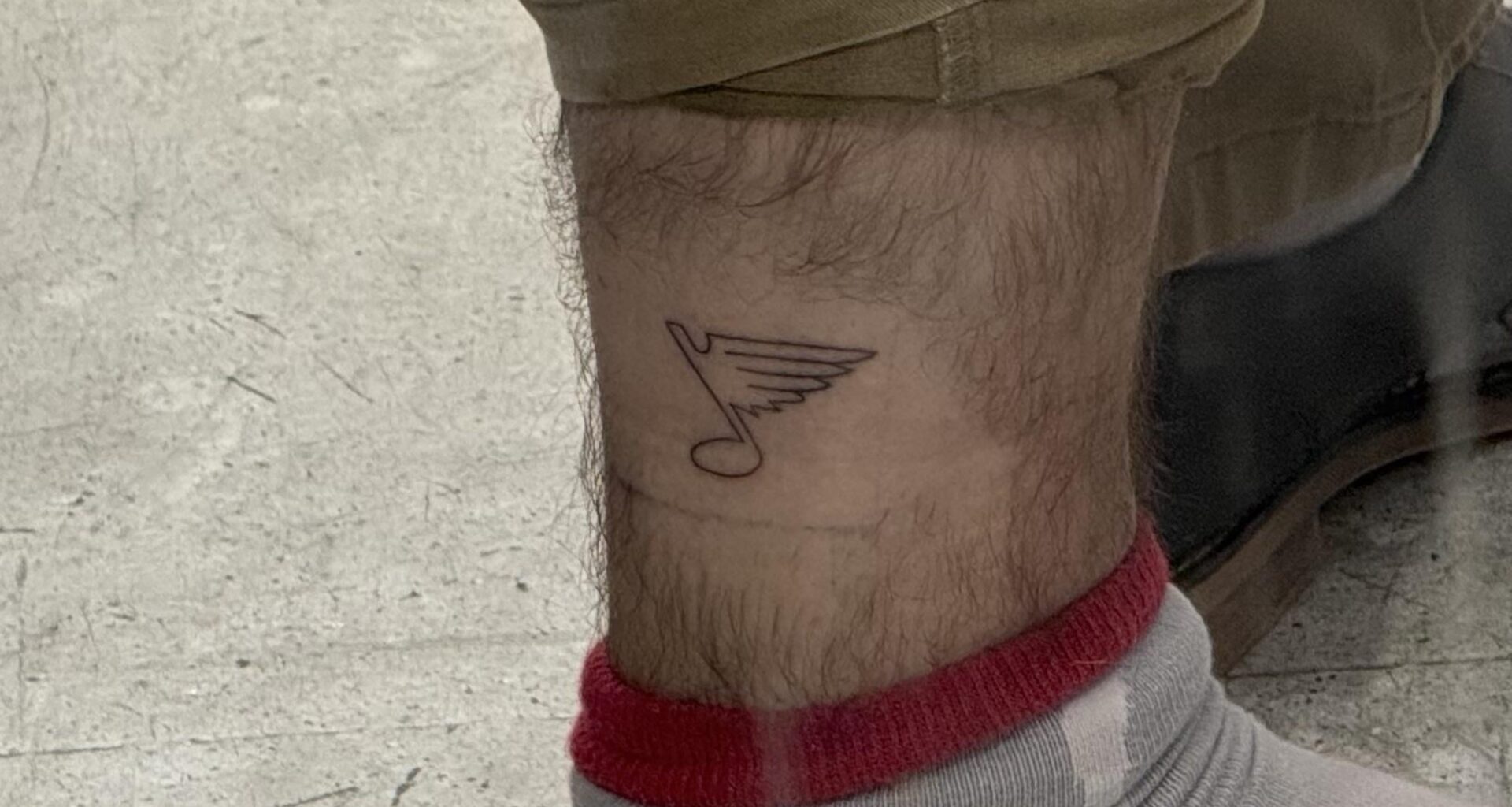 Yeah, we’re not looking too hot. Got the note tattooed anyways. Let’s turn it around boys!