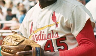 In 1968 Bob Gibson went 7 innings in each of his first 2 starts. He then went  8+ innings in each of his final 32 GS (28 CG)