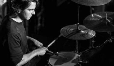 [Thomas] Patriots elevate defensive tackle Jeremiah Pharms Jr. from practice squad for Week 12