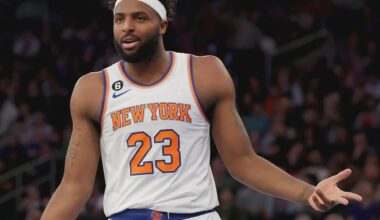 Literally just a picture of Mitchell Robinson