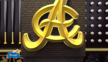 Hayden Senger with a game-winning double off of Jeurys Familia in the Dominican Winter League