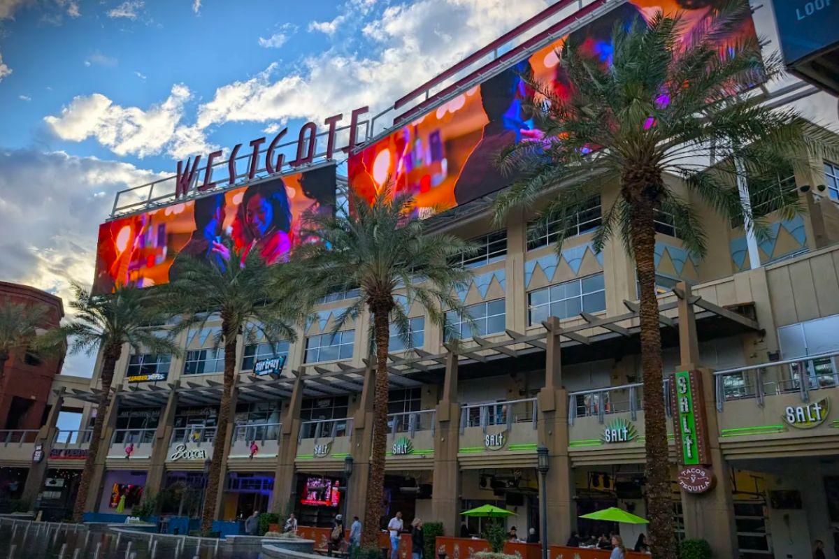 Thinking about pregame plans around Westgate for upcoming homegame.... anyone been to Salt Tacos? or any other recommendations?