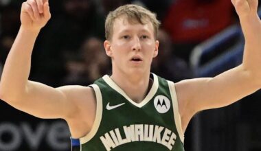 AJ Green Is On An Insane Shooting Streak From The Corner!