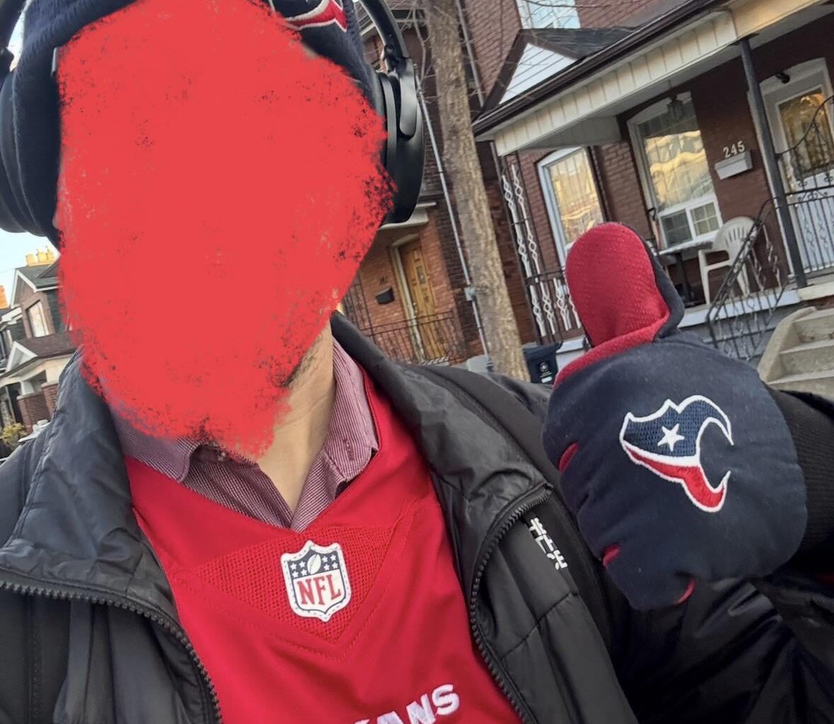 Hi from Canada. Who else is repping at work today?