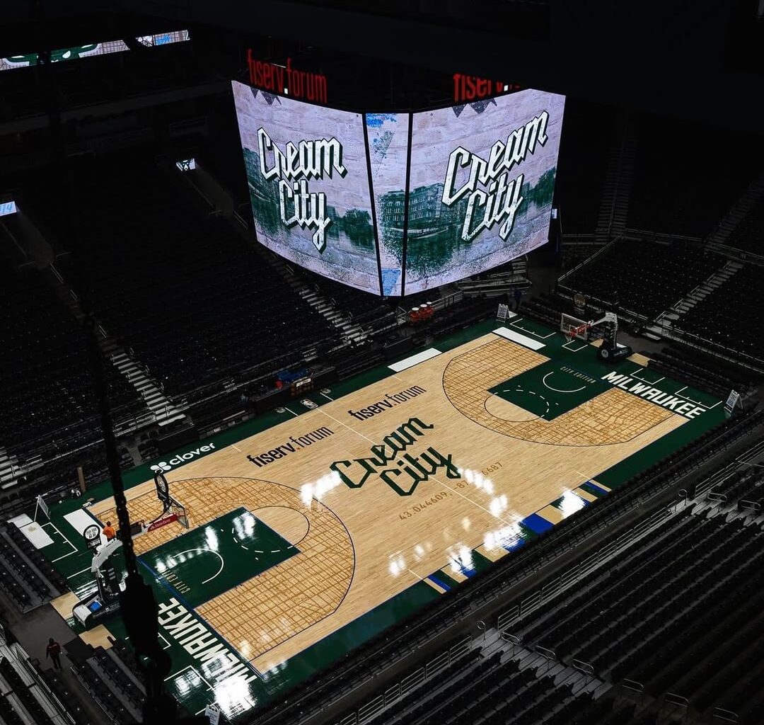 Amazing court tonit. LFG