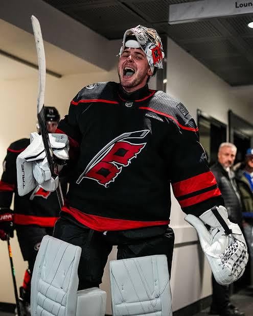 OOOOOOO THE MAD KING IS BACK BOYS KOCHETOV WITH THE SHUTOUT!!!