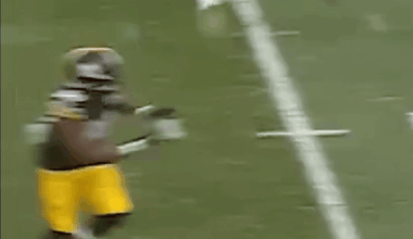 Zoomed in GIF of Mount Washington's Eruption