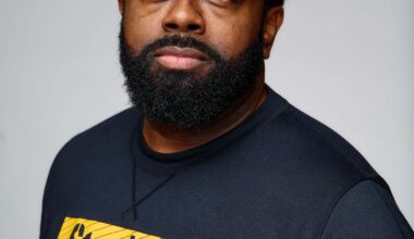 Just did a pro photoshoot. Looks like I’m on the coaching staff lol