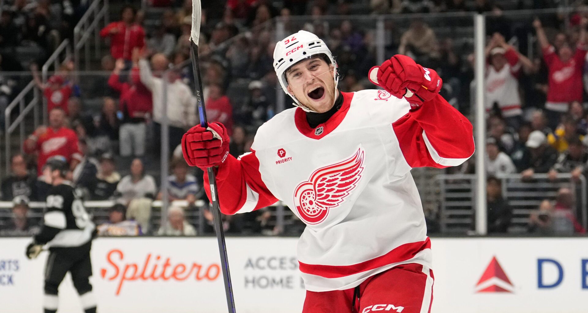 [Ted Kulfan]Alex DeBrincat, Marco Kasper find their groove as Red Wings go on the road (Paywall)