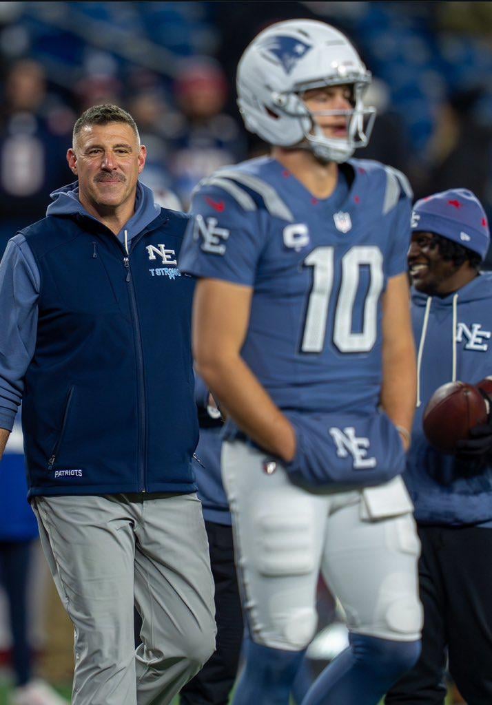 Only true Patriots fan know the value of this picture. 8th Straight Win baby.