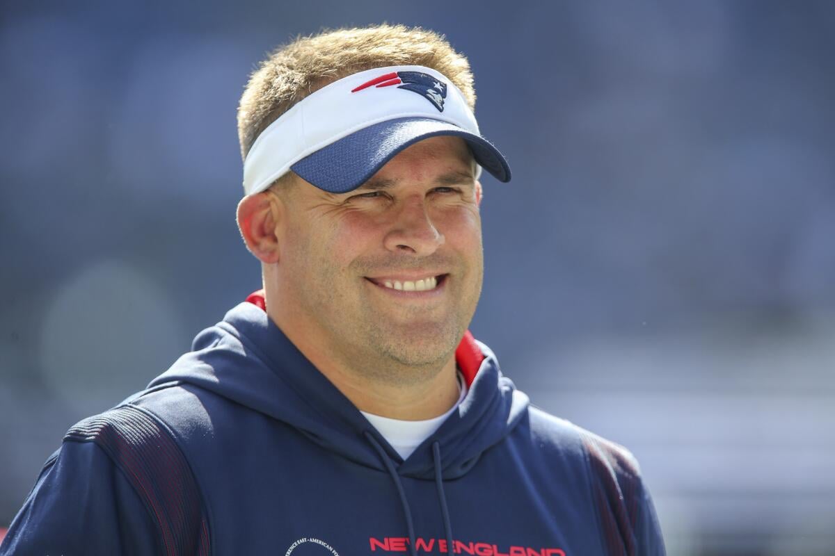 Josh McDaniels when asked if Pats O is fool's gold: "No... Fool's gold is watching this offense and being one of the teams like the Giants or Titans and thinking they should give me my 3rd shot at being a HC"