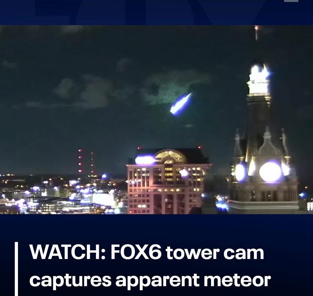 Ryan Rollins from way downtown! BANG!!!