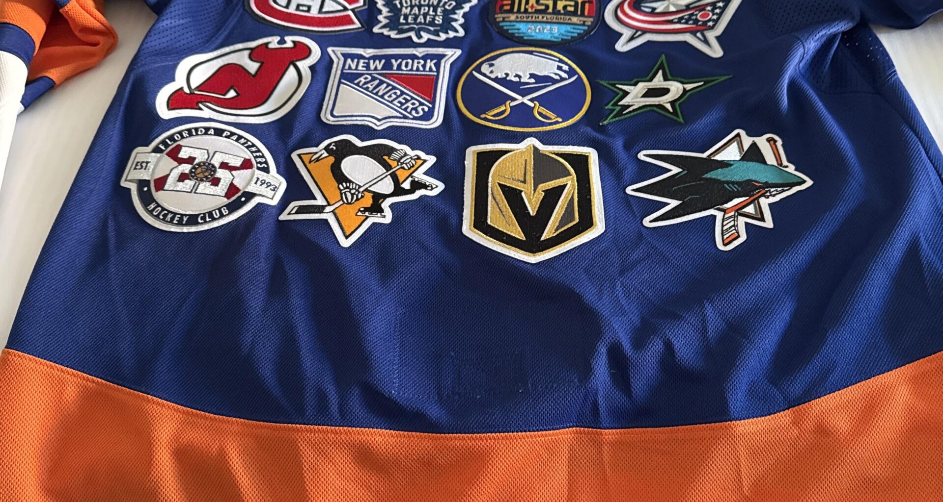 Islanders fan coming in piece!