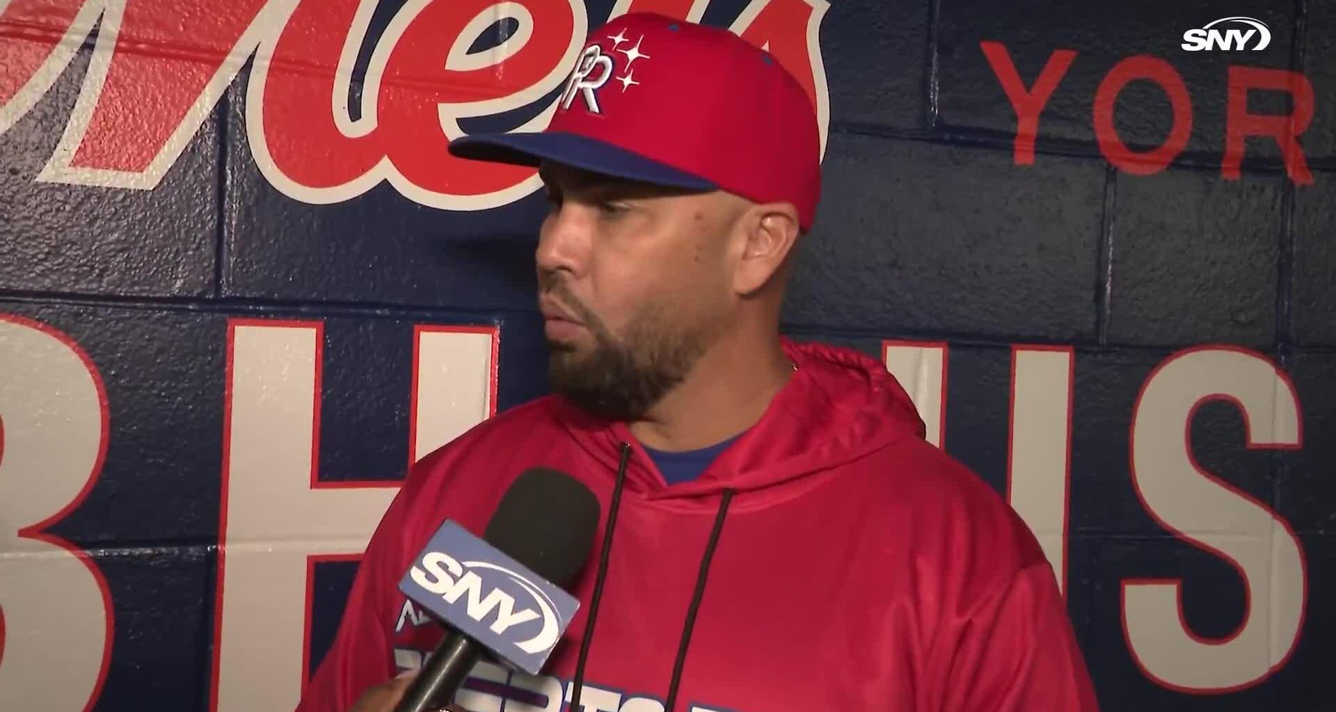 Carlos Beltrán and Carlos Delgado are both at Citi Field today for the Dominican Republic vs. Puerto Rico Showdown " that the Mets' top priorities this offseason are retaining Edwin Díaz and Pete Alonso, plus improving the team's defense"