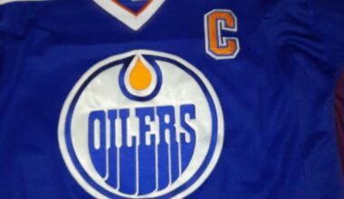 Is this a real Edmonton Oilers jersey?