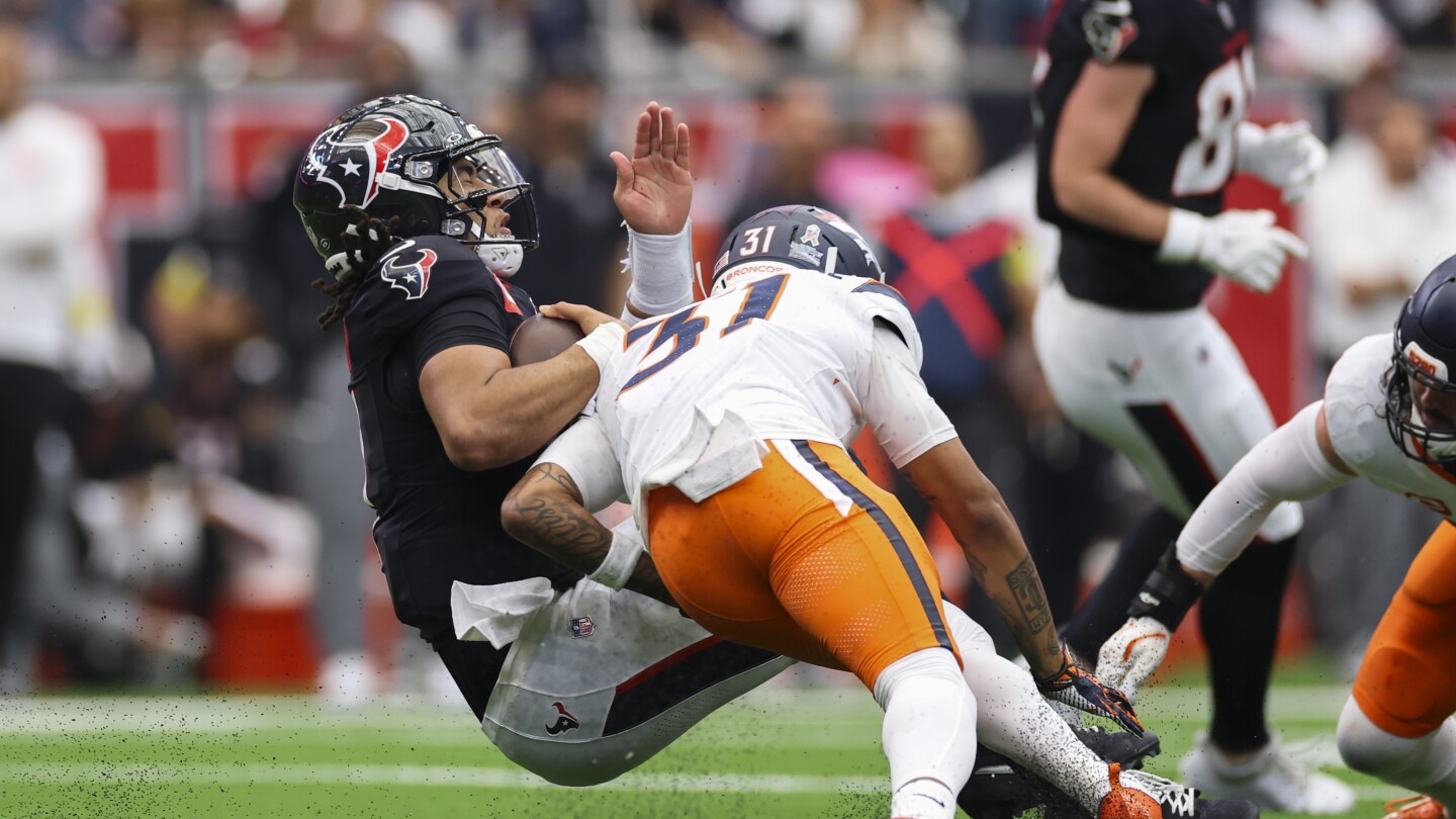 DeMeco Ryans unhappy replay overturned a flag on hit that concussed C.J. Stroud