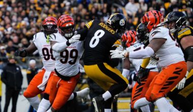 Aaron Rodgers is "50-50" for Sunday at Bears