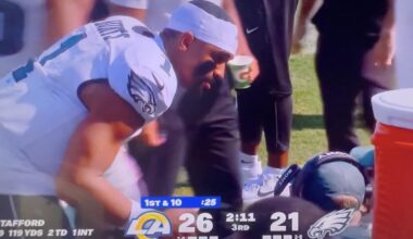 I want to see Hurts talking to Kevin and everyone like this on the sideline when we have leads