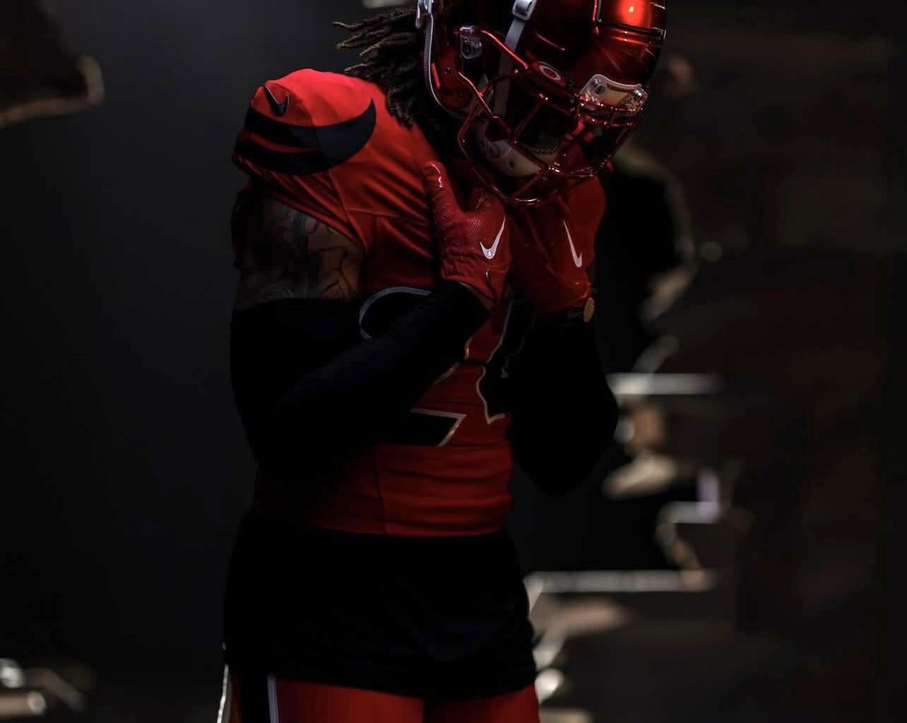 No matter how this season goes, at least we have the hardest unis in the league