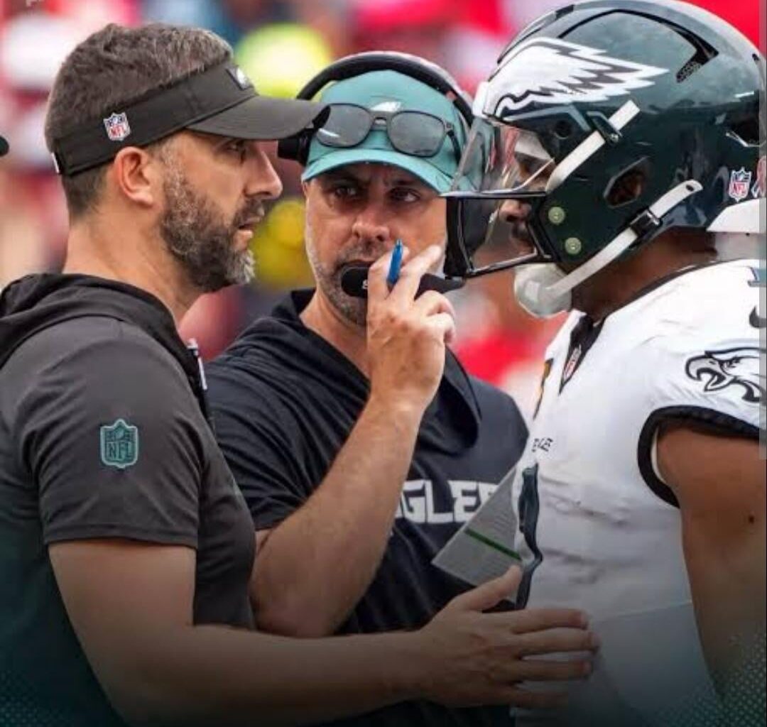 Unfortunate FACT: "The Eagles have scored seven points or less in an entire half in eight of their 11 games played."