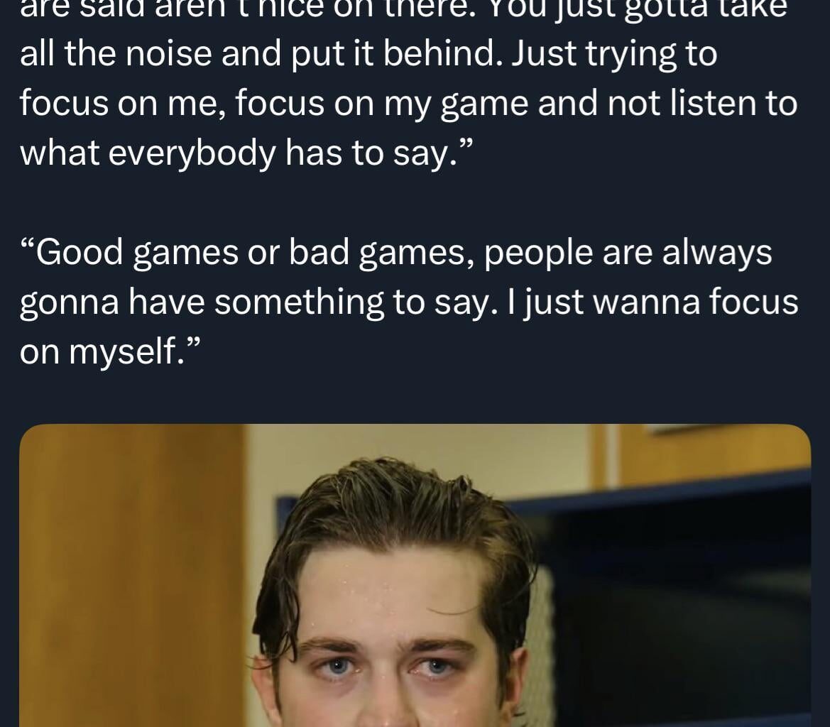 Sam Montembeault today on how he deals with the reaction from fans after a loss: “Especially on social media, you gotta put that behind. I deleted my Instagram cause obviously after a loss, you can’t go on it. Many things that are said aren’t nice on there…”