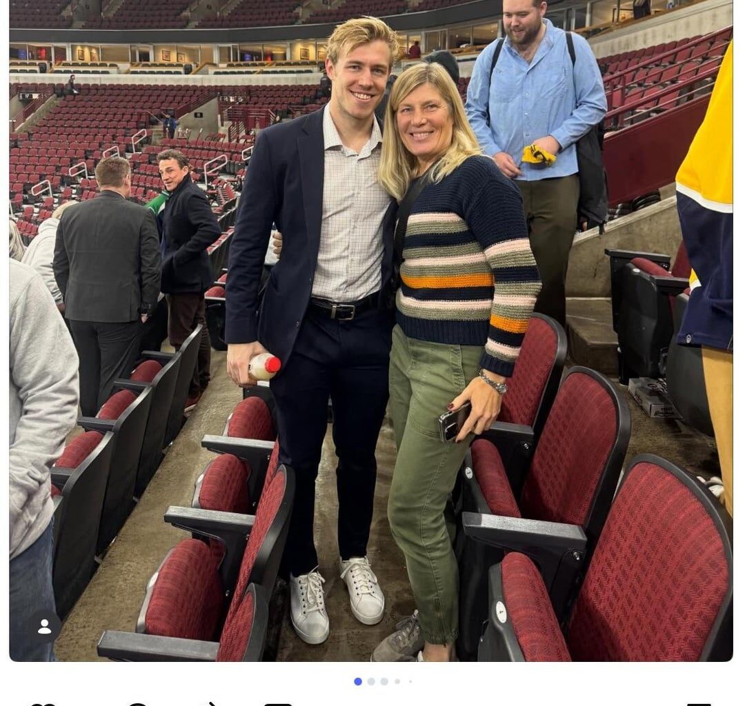 [Stastney] What a difference a year makes. Thankful for all the people that got me back on my feet and in skates again.