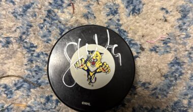 Whose autograph is this?