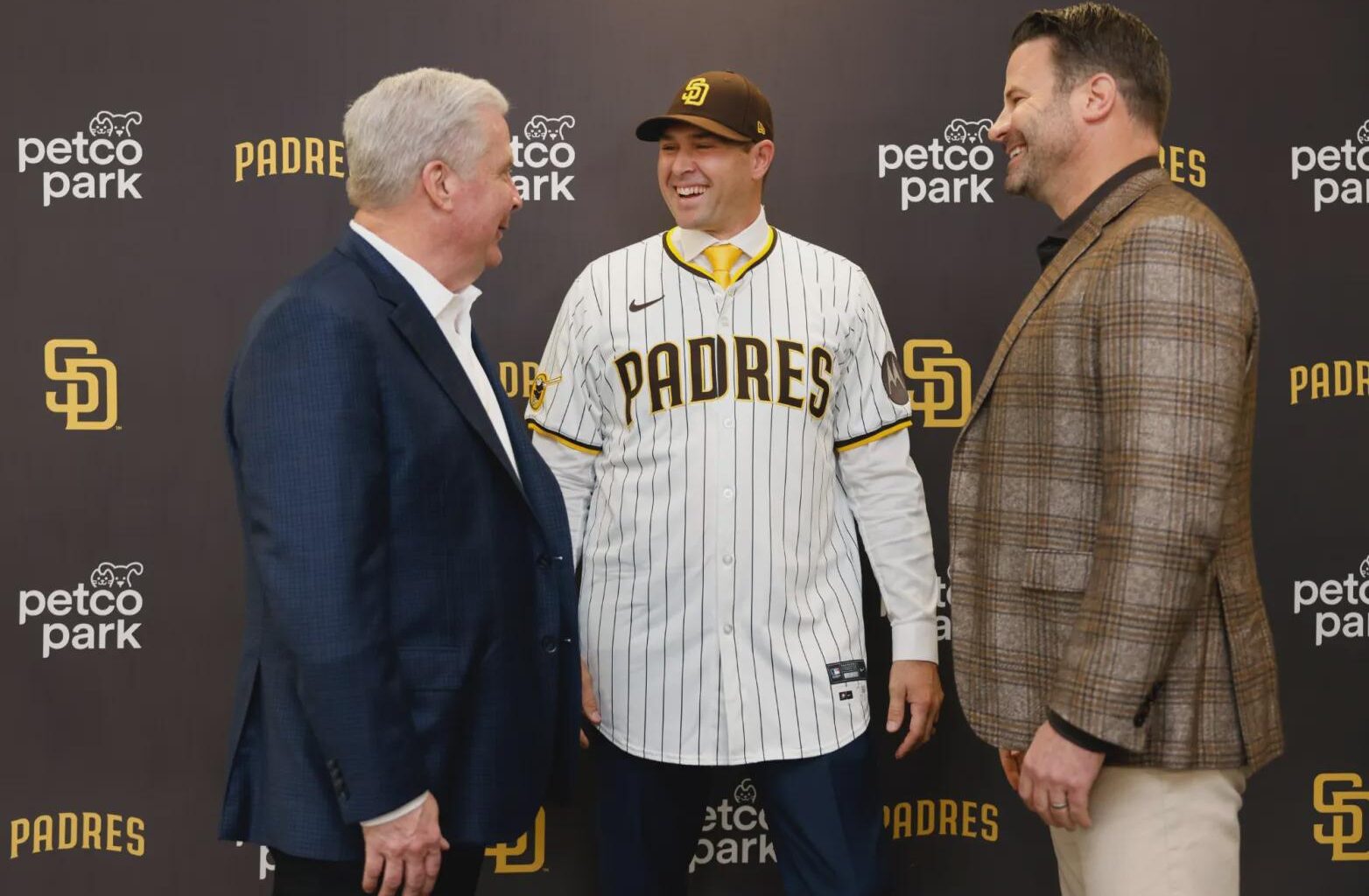 [Acee] Seidler family exploring sale of Padres