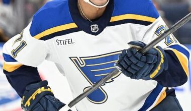 Mojo!!!!! Don’t sit this man!!!!