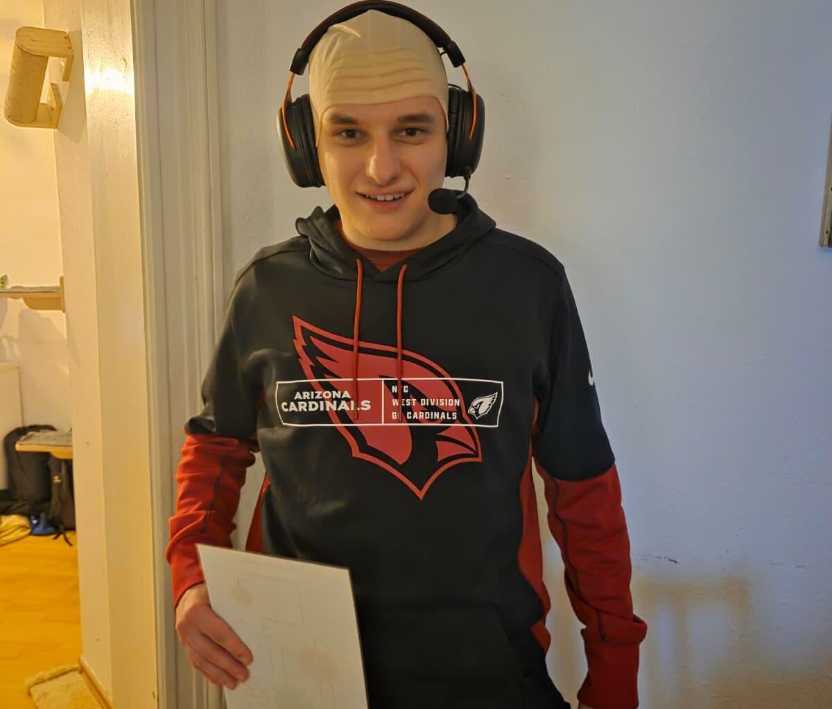 This year for Halloween I dressed as real Nightmare-Material: Drew Petzing