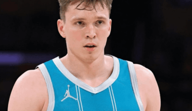 Dalton Knecht homecoming game tonight. 😤😤 He's gonna make them regret trading him away.