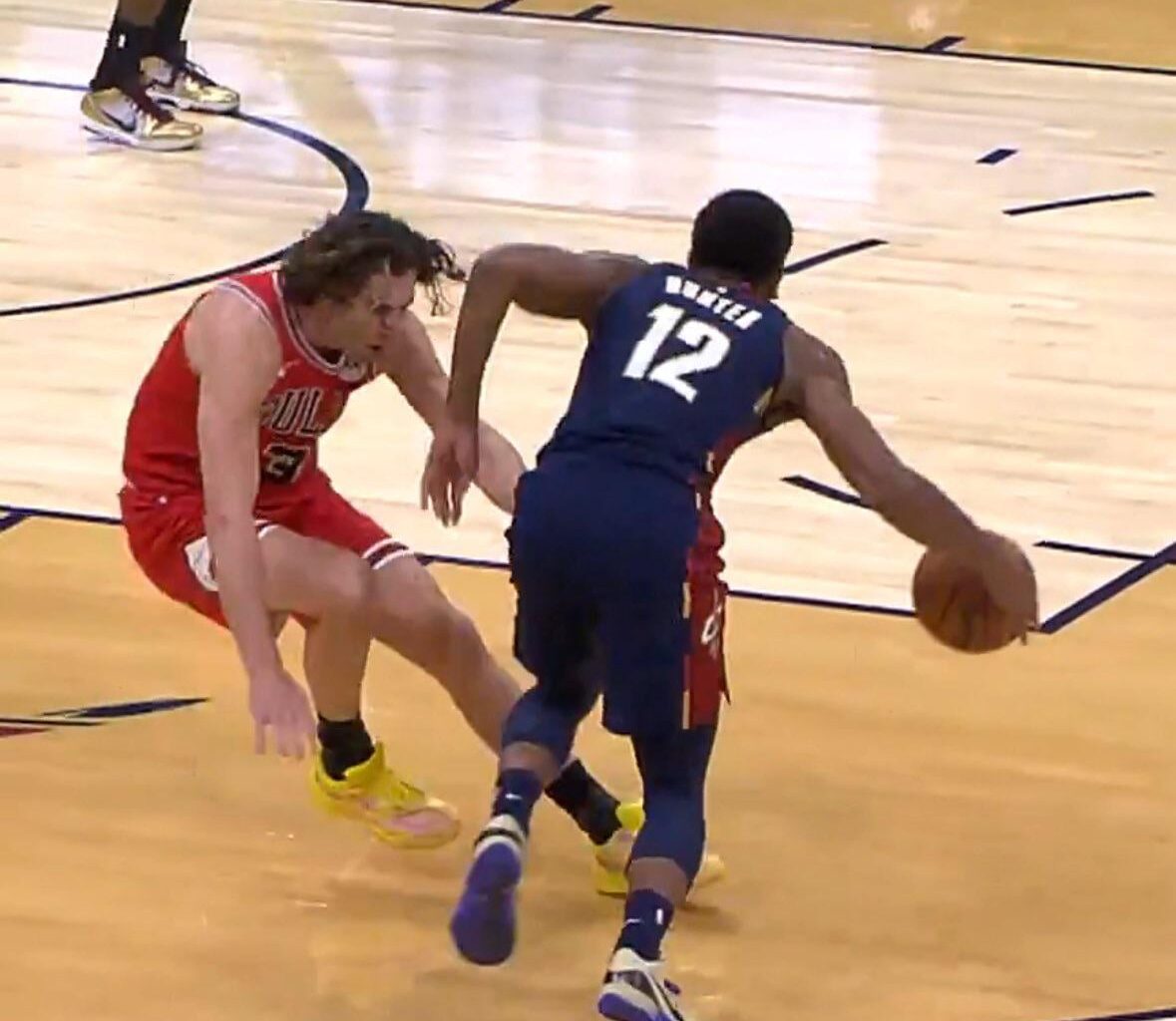 P Giddey bowing to the Hunt God